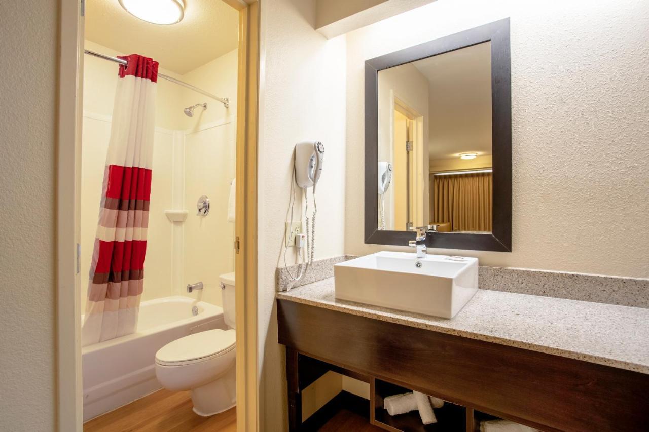 Red Roof Inn Plus+ Baltimore North - Timonium Buitenkant foto